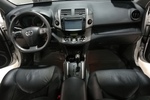 丰田RAV42012款炫装版 2.4L 自动四驱豪华 