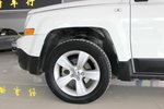 Jeep自由客2013款2.4L 运动版