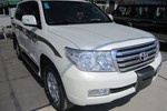 丰田兰德酷路泽2012款4.0L VX