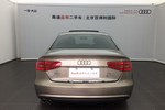 奥迪A4L2013款35 TFSI 自动标准型