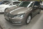 大众帕萨特2011款1.8TSI DSG尊荣版