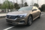 大众帕萨特2019款380TSI 尊贵版