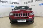 Jeep指南者2013款2.4L 四驱运动版