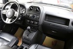 Jeep指南者2012款2.4 都市版