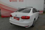 大众速腾2012款1.4TSI 自动豪华型