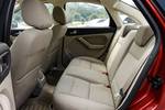 福特福克斯三厢2011款1.8L 手动舒适型
