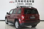 Jeep自由客2014款2.4L 运动版