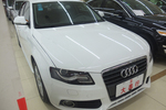 奥迪A4L2011款2.0TFSI 标准型