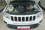 Jeep指南者2013款2.0L 两驱豪华版