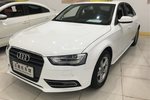 奥迪A4L2013款30 TFSI 自动舒适型