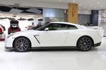 日产GT-R2014款3.8T Premium Edition 棕红内饰