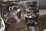 丰田RAV42011款2.4L 自动四驱至臻导航版 