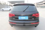 奥迪Q72011款3.0TFSI 舒适型(L)