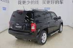 Jeep自由客2014款2.0L 运动版