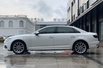 奥迪A4L2018款30周年版 40TFSI 时尚型