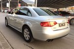 奥迪A4L2011款2.0TFSI 标准型