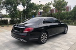 奔驰E级2019款改款E 300 L 豪华型