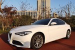 阿尔法罗密欧Giulia2017款2.0T 280HP 豪华版