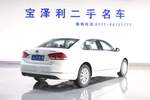 大众帕萨特2015款1.8TSI 自动尊荣版