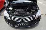 现代悦动2011款1.6L 手动豪华型