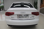 奥迪A4L2013款35 TFSI 自动舒适型