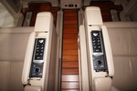 丰田埃尔法2012款3.5L 尊贵版 