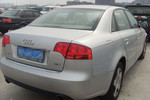 奥迪A42007款新A4 1.8T 手自一体基本型