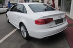 奥迪A4L2015款35 TFSI 自动舒适型