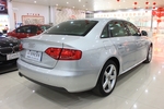 奥迪A4L2012款2.0TFSI 标准型