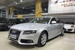 奥迪A4L2012款2.0TFSI 标准型