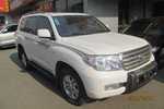 丰田兰德酷路泽2010款4.0L VX