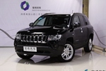 Jeep指南者2013款2.4L 四驱炫黑导航版