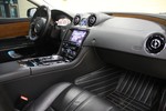 捷豹XJ2013款XJL 2.0T 全景商务版