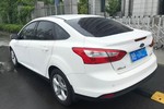 福特福克斯三厢2012款1.6L 自动尊贵型