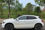 奔驰GLA级2017款GLA 220 4MATIC 豪华型