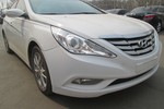 现代索纳塔八2011款2.0L GLS自动领先版