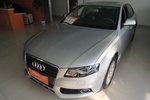 奥迪A4L2009款2.0TFSI 标准型