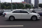 大众帕萨特2011款1.8TSI AQ 尊荣版