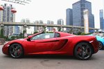 迈凯伦12C2013款3.8T SPIDER