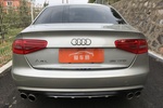 奥迪A4L2015款35 TFSI 自动标准型