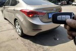 现代朗动2012款1.6L 手动领先型