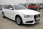 奥迪A4L2013款35 TFSI(2.0T)自动舒适型