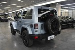 Jeep牧马人四门版2012款3.6L Sahara 极地版