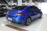 起亚速迈2011款2.0L AT运动版（红色内饰）