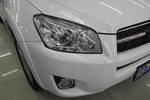 丰田RAV42009款2.4L 自动 豪华导航版