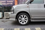 GMC Savana2013款6.0L 2500S运动版10座