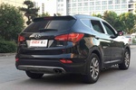 现代胜达2013款3.0L 四驱舒适导航版 7座 欧V 