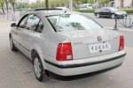 大众帕萨特领驭2004款1.8T 天窗舒适型手动