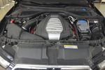 奥迪A6L2012款30 FSI 舒适型(2.5L)