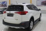 丰田RAV42015款2.0L CVT四驱风尚版